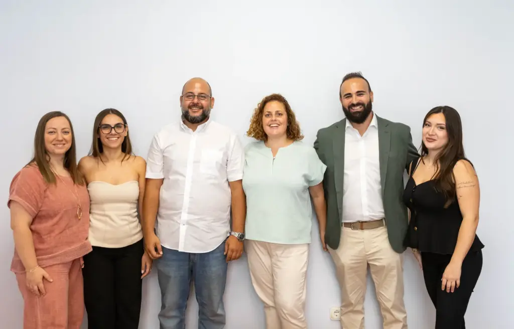 Equipo de Asesoría López García en la oficina de Salou, Tarragona